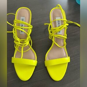 Steve Madden lace up heels
